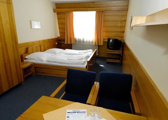 Hotel Cerna Bouda 3*